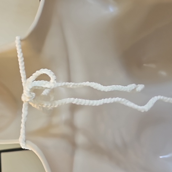 Hand Crafted Crochet Halter Crop Top Floral Granny Square Pink White One Size - Picture 10 of 17